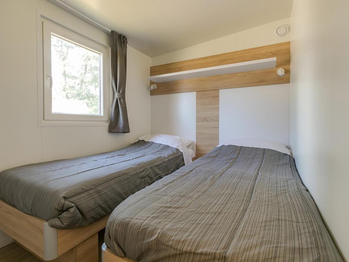 Adriamar Mobile Homes In Camping Park أوماغ المظهر الخارجي الصورة