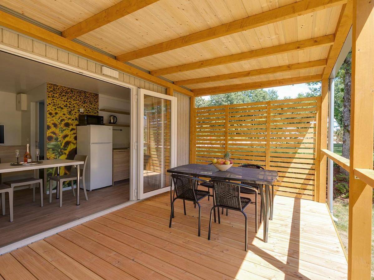 Adriamar Mobile Homes In Camping Park أوماغ المظهر الخارجي الصورة