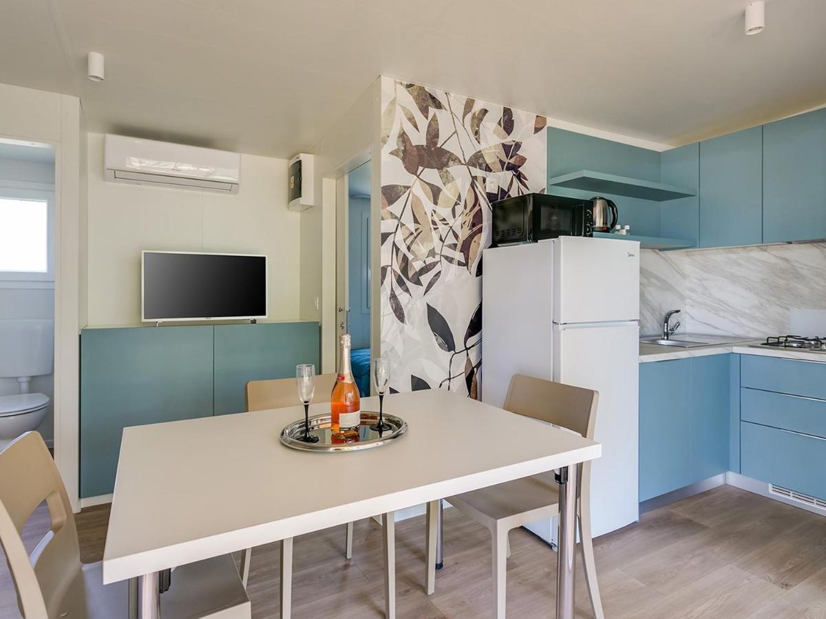 Adriamar Mobile Homes In Camping Park أوماغ المظهر الخارجي الصورة