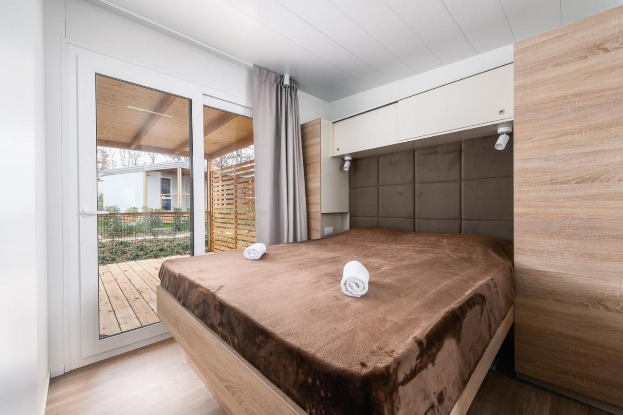 Adriamar Mobile Homes In Camping Park أوماغ المظهر الخارجي الصورة