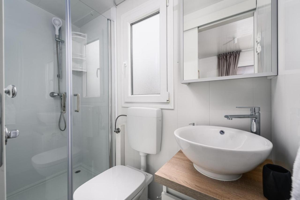 Adriamar Mobile Homes In Camping Park أوماغ المظهر الخارجي الصورة